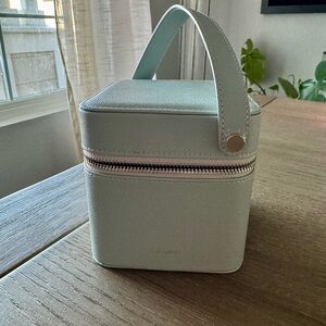 La Mer Vanity Case